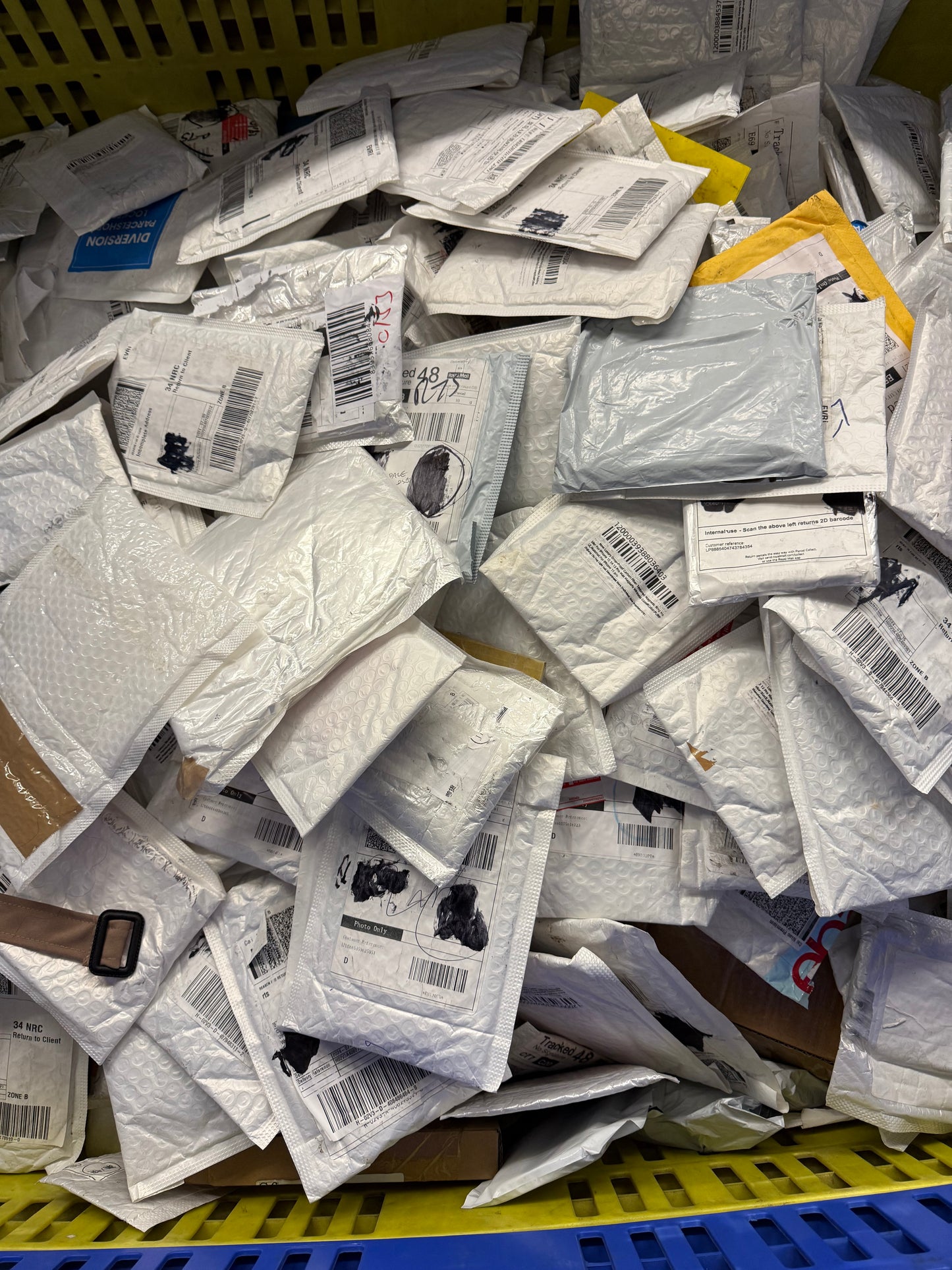 Royal Mail Undelivered Parcels |Customer Returns - Joblot