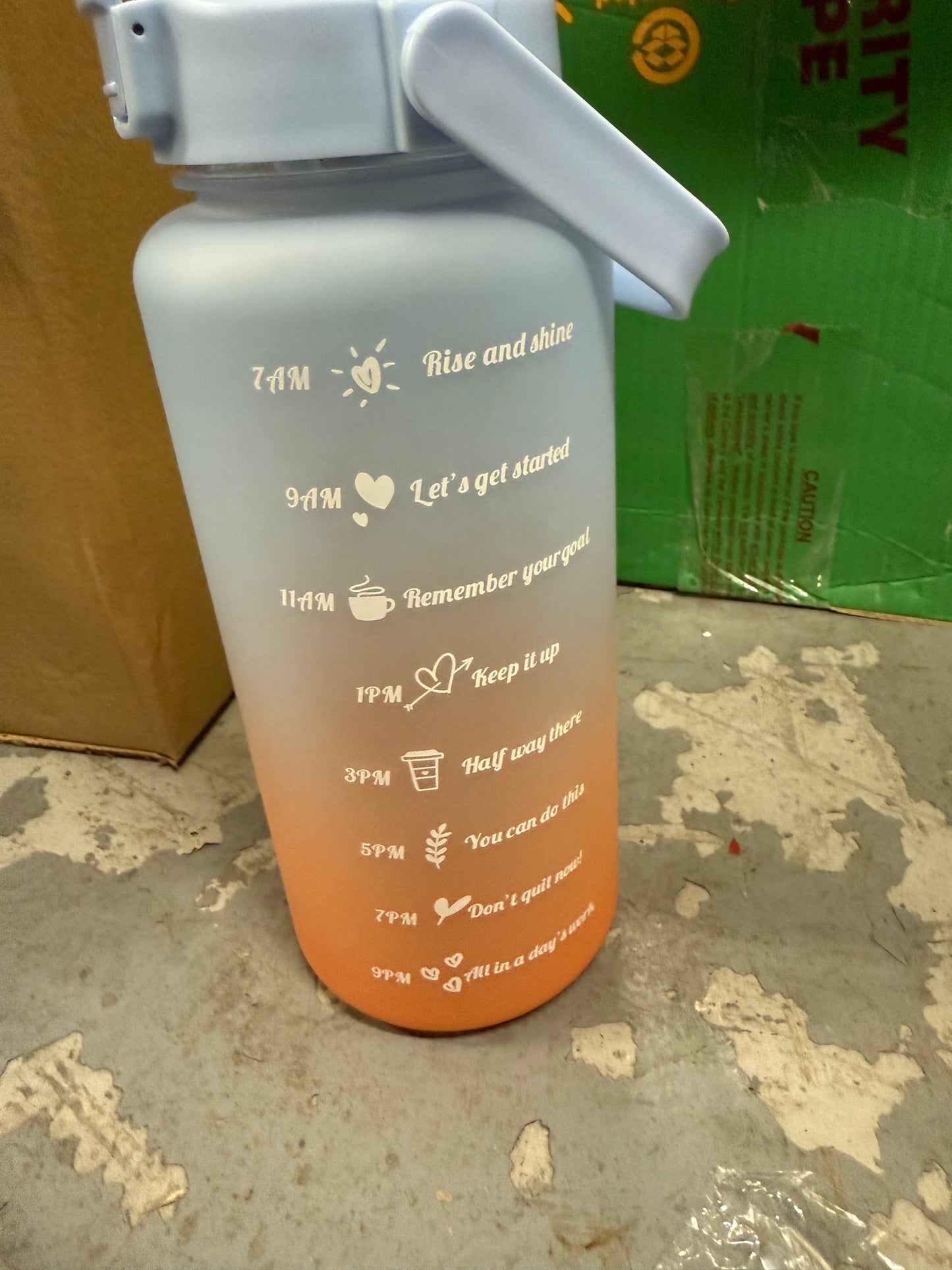 Joblot of 2 Litre & 1 Litre Water Bottles x 47 pcs - All new items