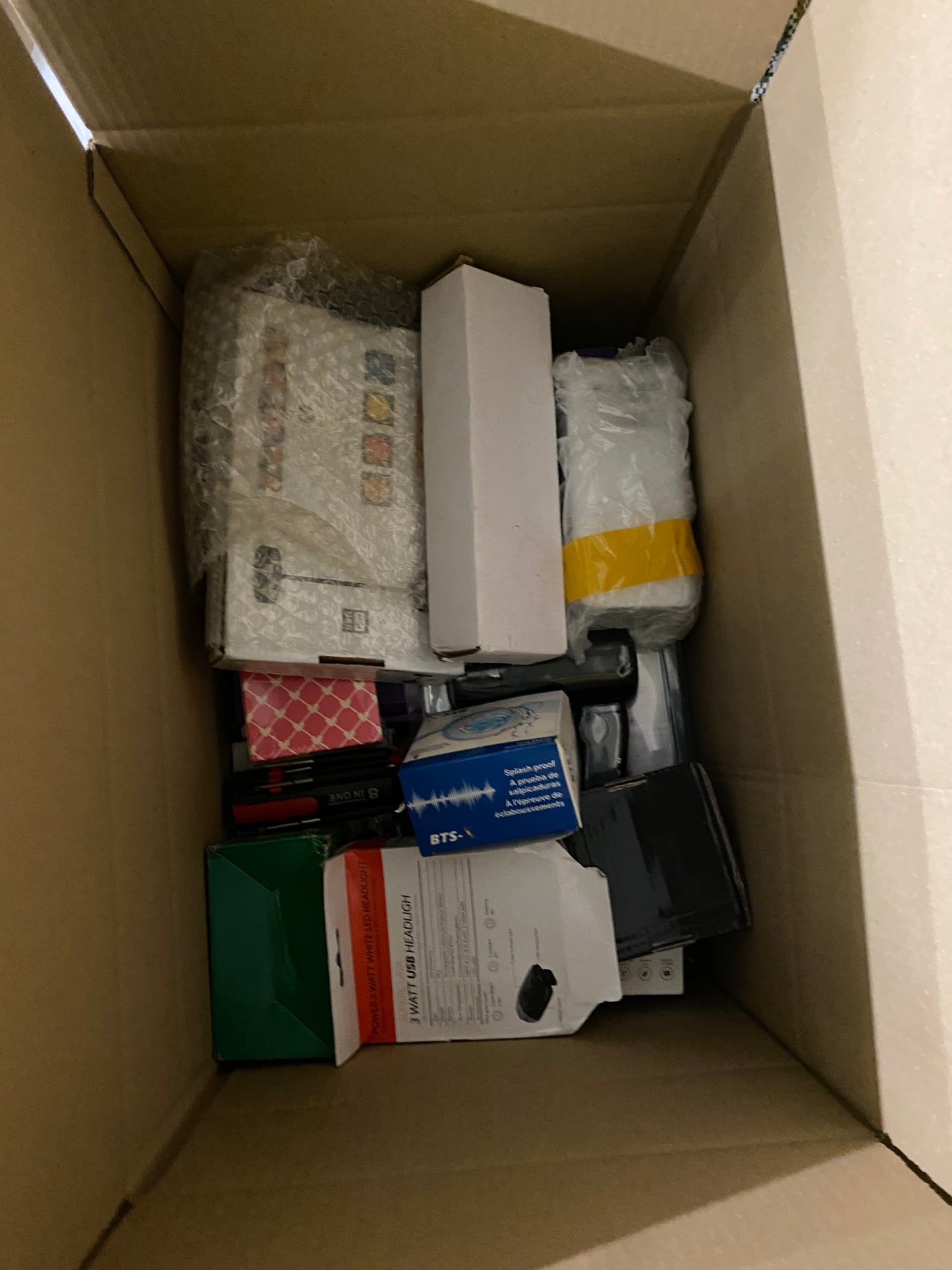 Amazon Electronics Mystery Box | Electronic | Gadget | Toys| Multi Media | 20 Items