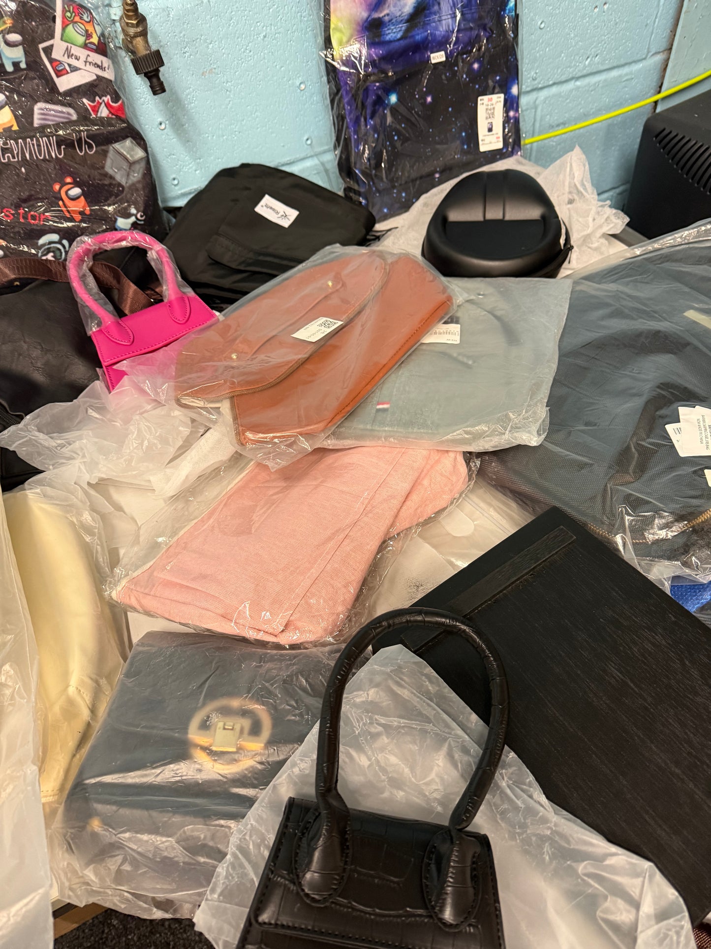 Bags | Handbags | Rucksacks - Mix - All new items x 46 items