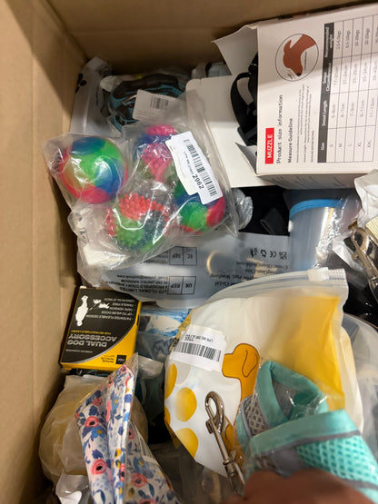 Pet Supplies & Accessories Box | 15KG
